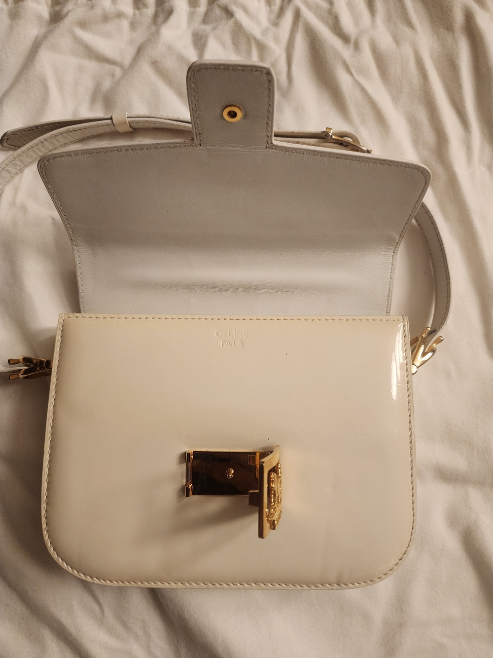 Celine Carriage Vintage Handbag Off-White Patent Leather Gold Hardware - Picture 4 of 5
